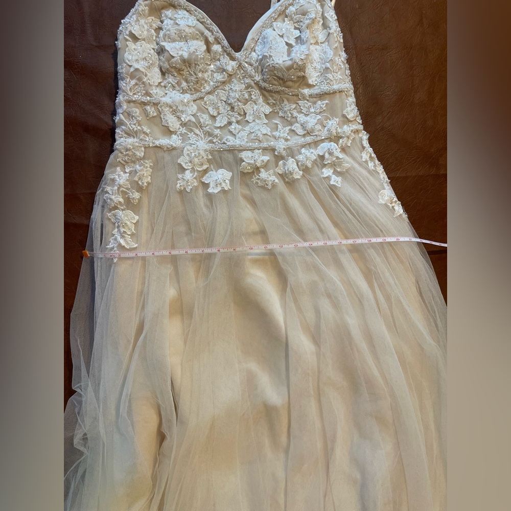 NWT Melissa Sweet Gown Size 16 - Picture 3 of 10